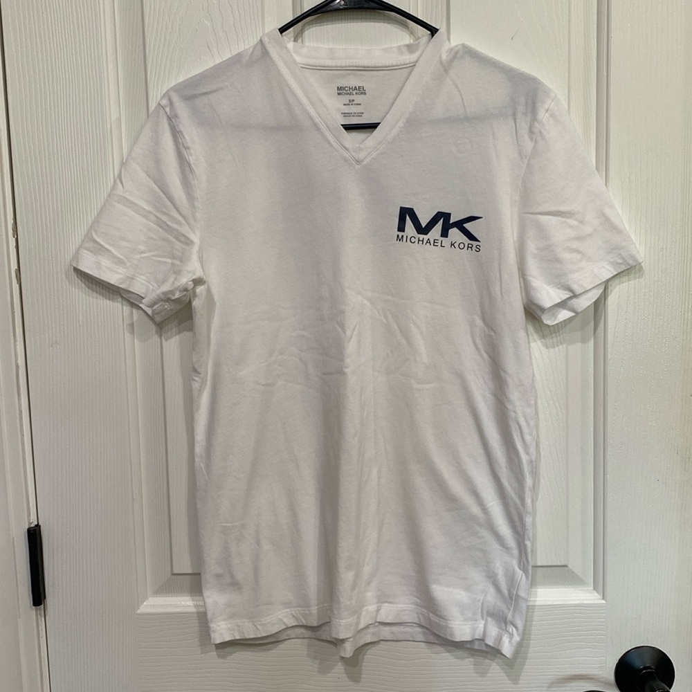 Womens Michael Kors v neck size small